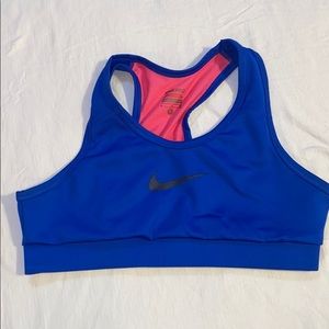Nike kids sports bra